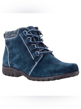 Propet Delaney Navy Suede Water Resistant Ankle Boots size 6 N (AA)